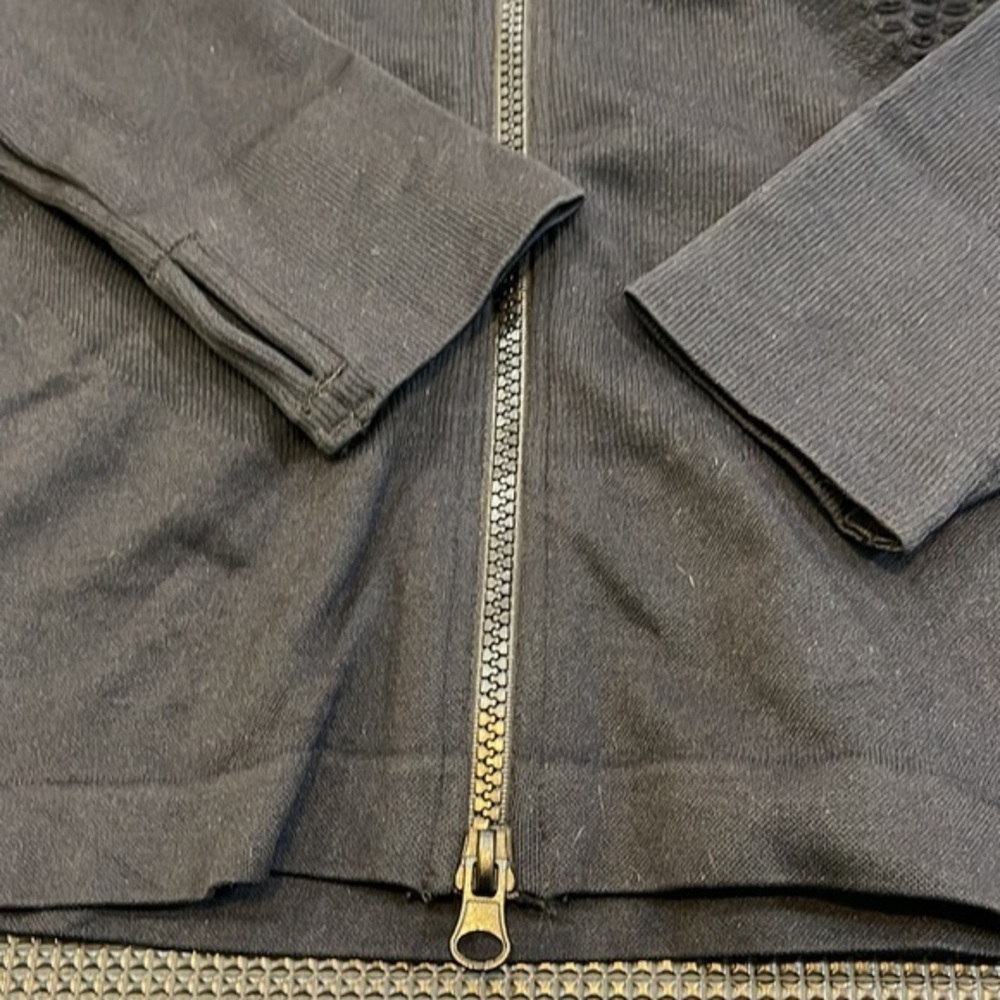 Fabletics Lightweight Long Sleeve Perforated Zip … - image 7